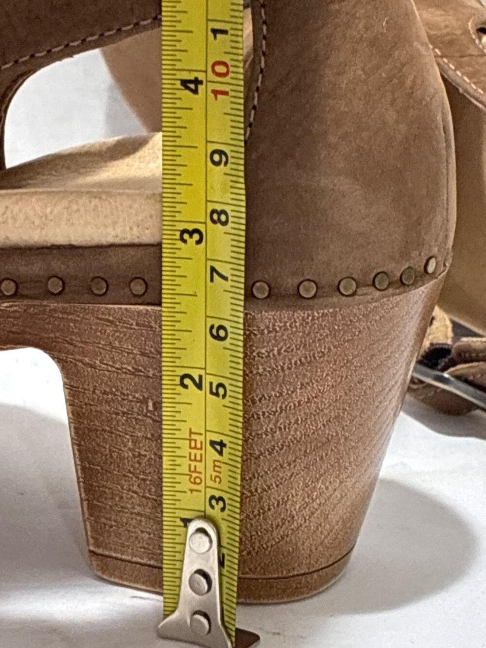 Dansko Sassy women's heeled clogs featuring a brown nubuck leather size 38 - Picture 7 of 7